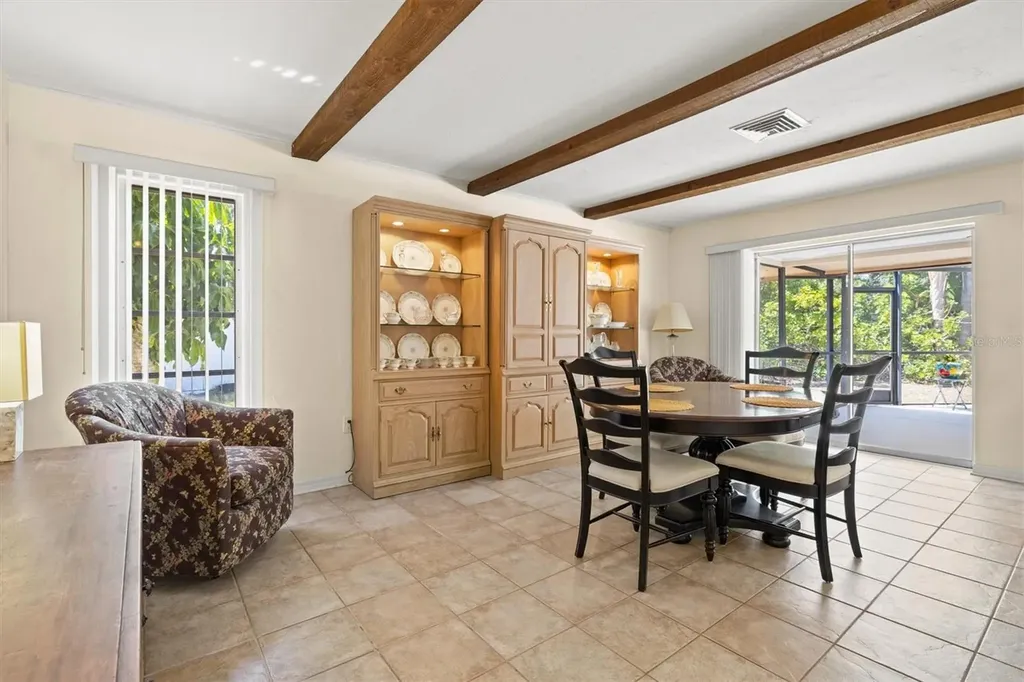 6533 Bowline Drive Sarasota FL 34231