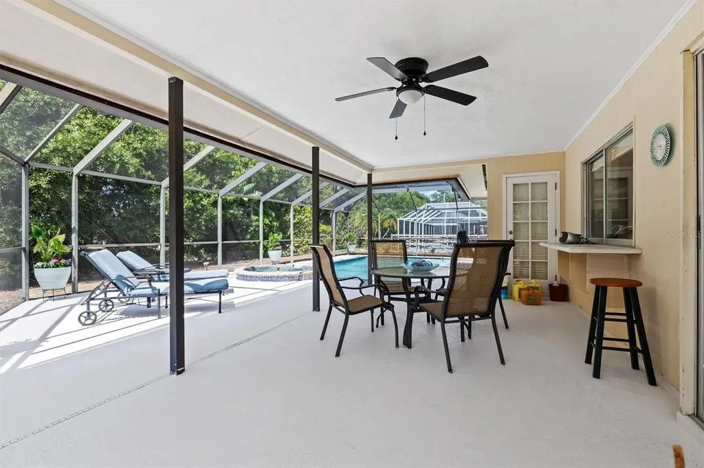 6533 Bowline Drive Sarasota FL 34231