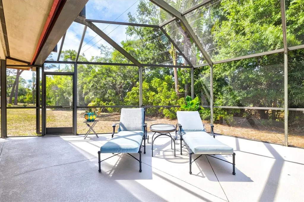6533 Bowline Drive Sarasota FL 34231