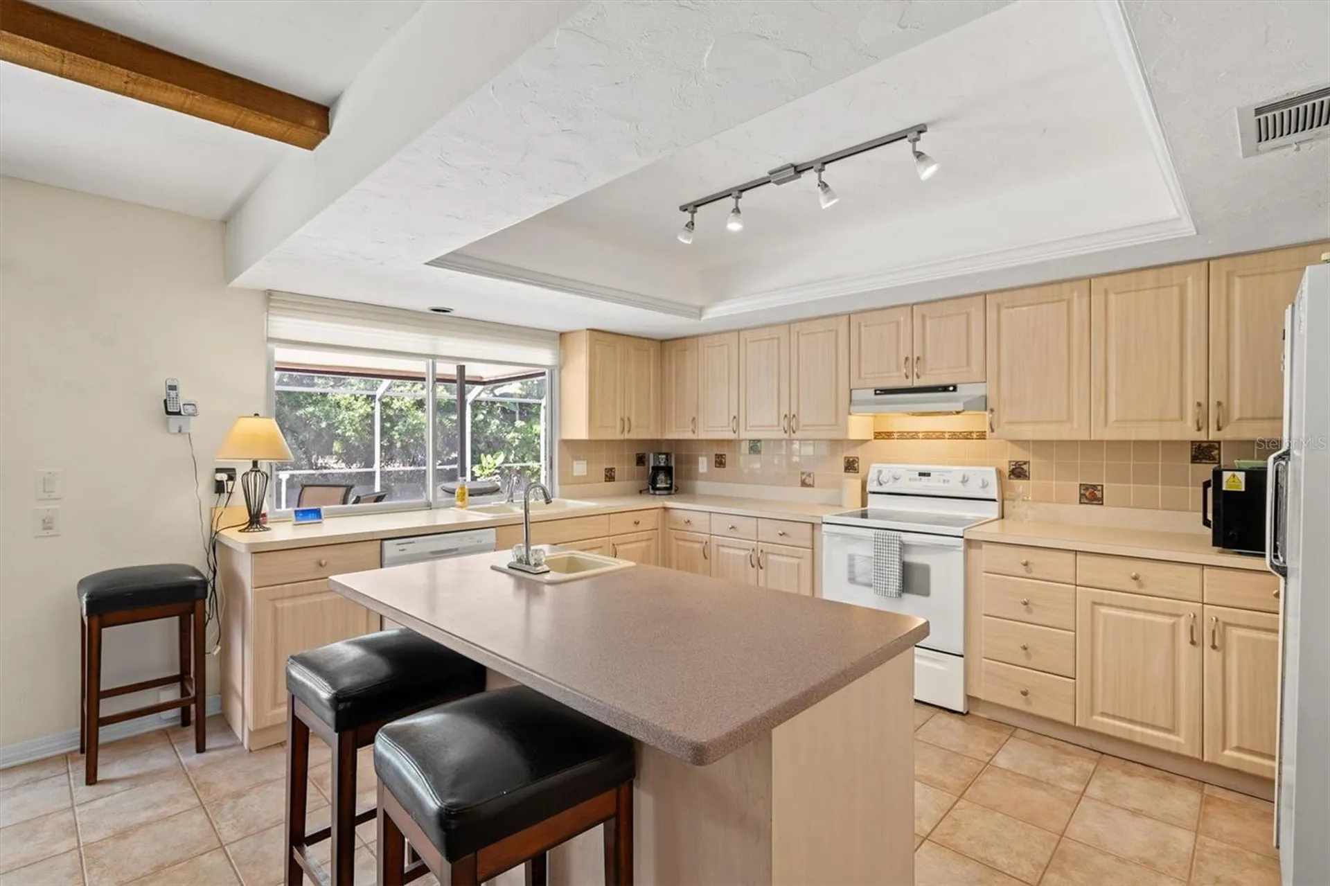 6533 Bowline Drive Sarasota FL 34231