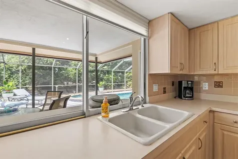 6533 Bowline Drive Sarasota FL 34231