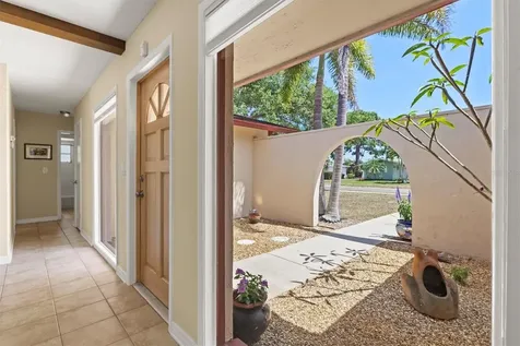 6533 Bowline Drive Sarasota FL 34231