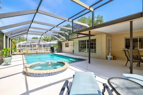 6533 Bowline Drive Sarasota FL 34231