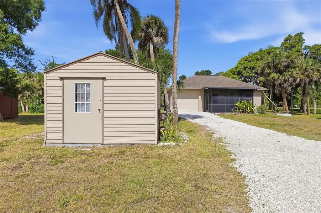 788 Harmony Lane Englewood FL 34223
