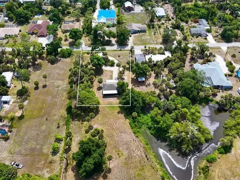 788 Harmony Lane Englewood FL 34223
