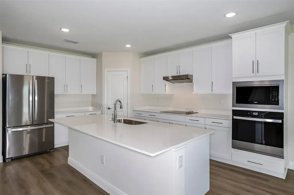 9886 Annunciation Drive Wesley Chapel FL 33545