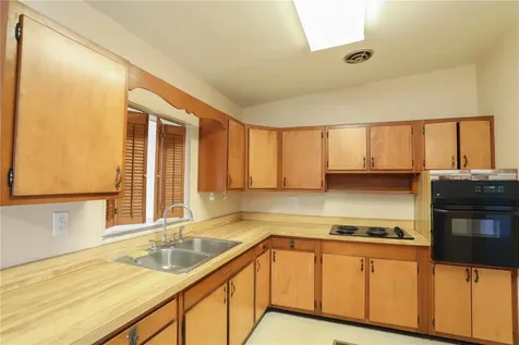 1704 Edmundshire Road Orlando FL 32812