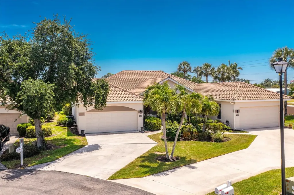 15237 Knots Landing Fort Myers FL 33908