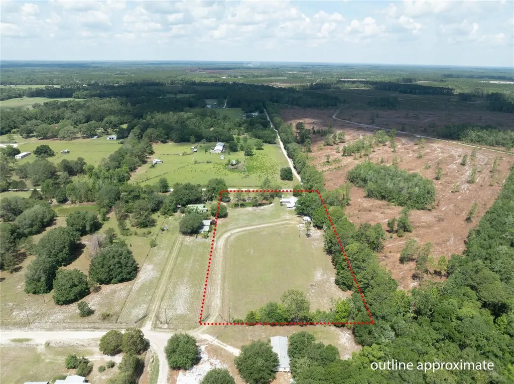 11115 SW 105th Street Brooker FL 32622