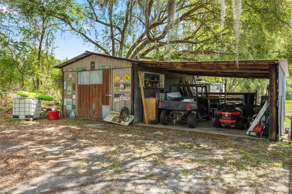 11115 SW 105th Street Brooker FL 32622