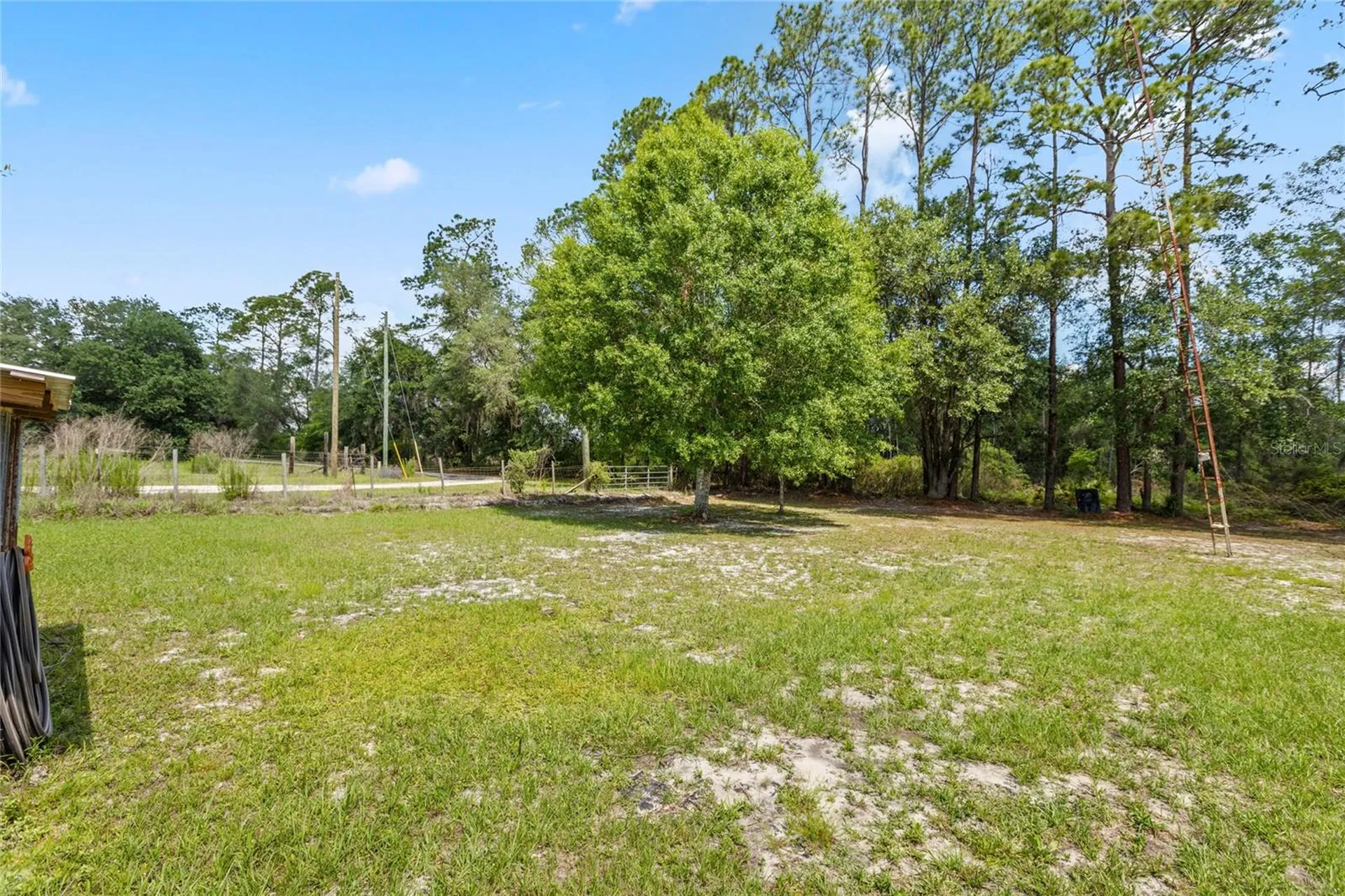 11115 SW 105th Street Brooker FL 32622