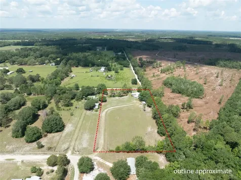 11115 SW 105th Street Brooker FL 32622
