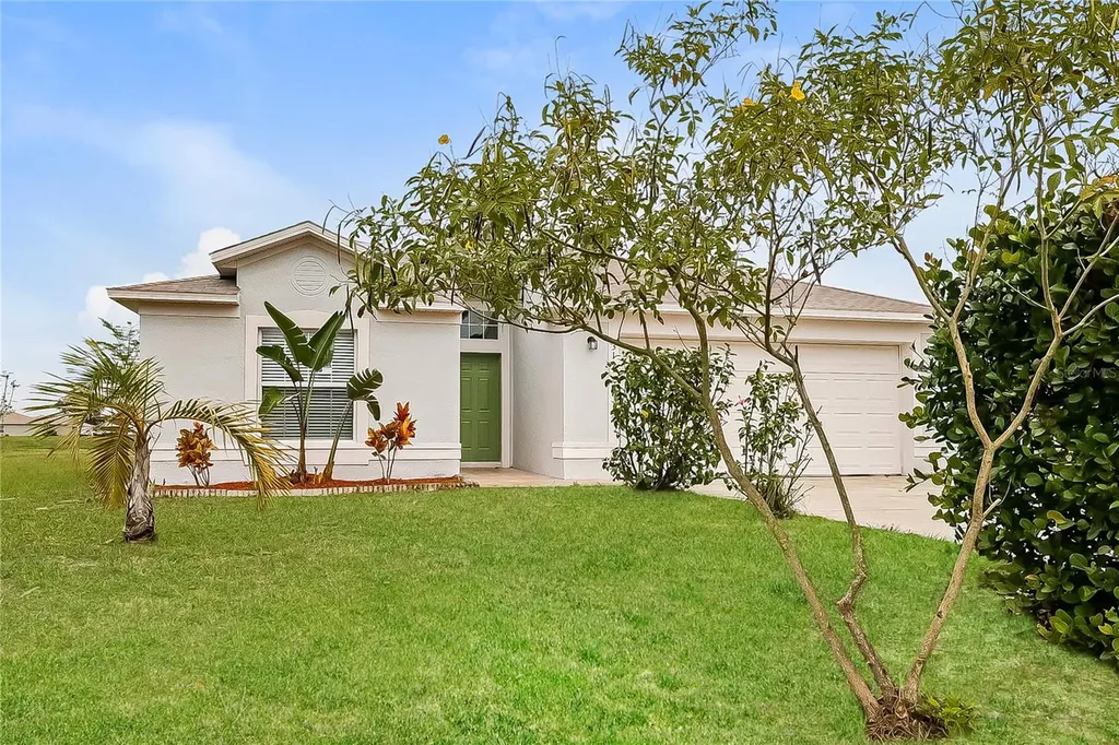 319 Erie Court Kissimmee FL 34759