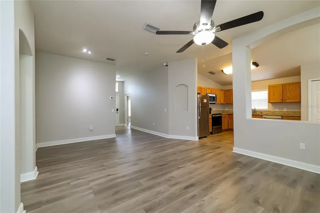 319 Erie Court Kissimmee FL 34759