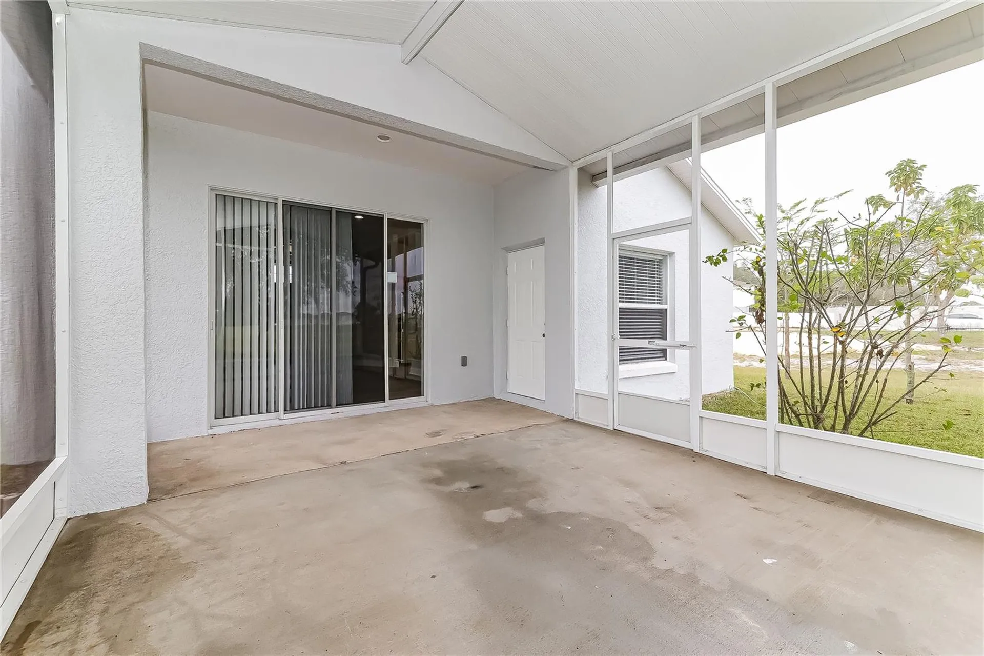 319 Erie Court Kissimmee FL 34759