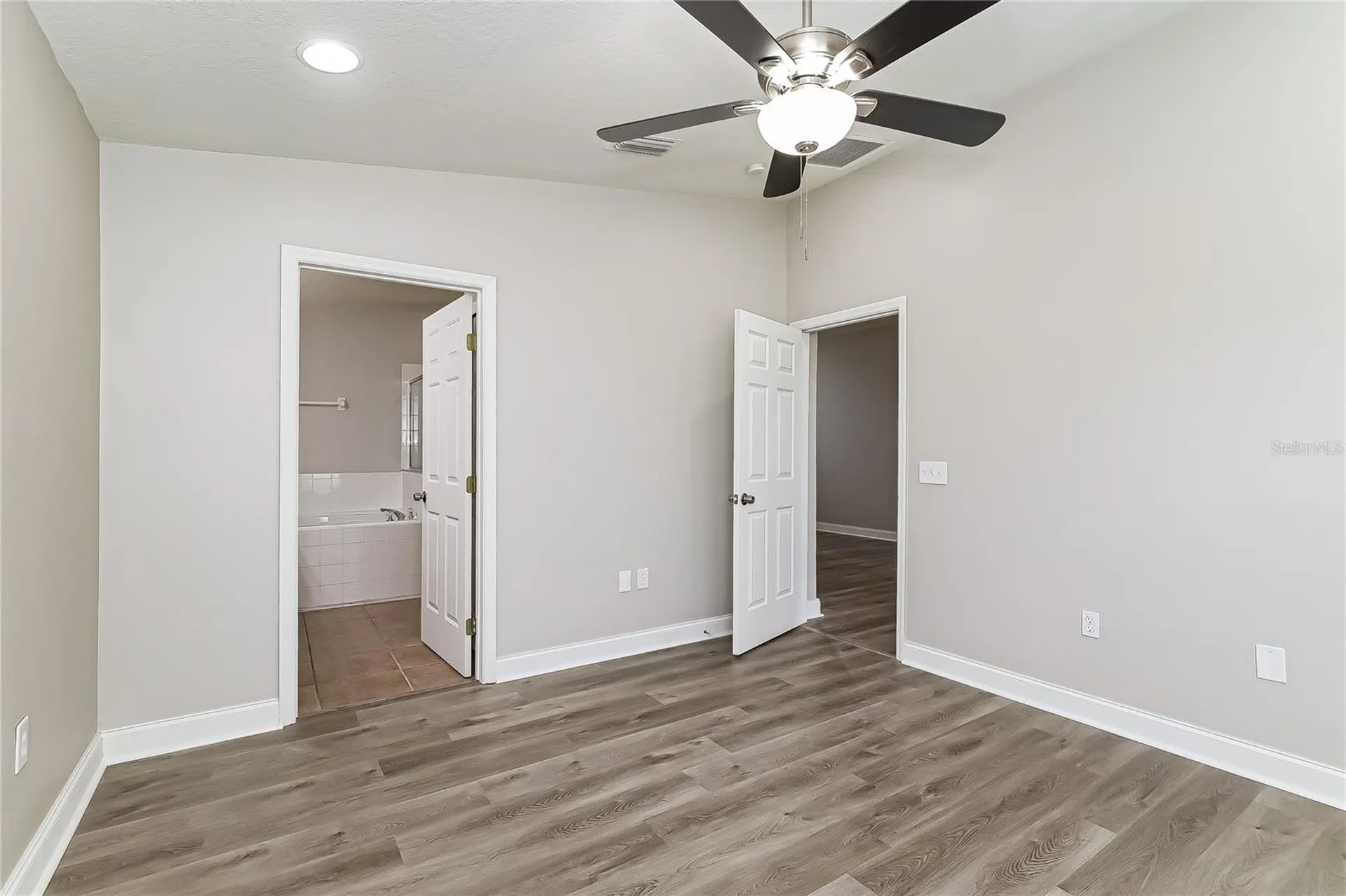 319 Erie Court Kissimmee FL 34759