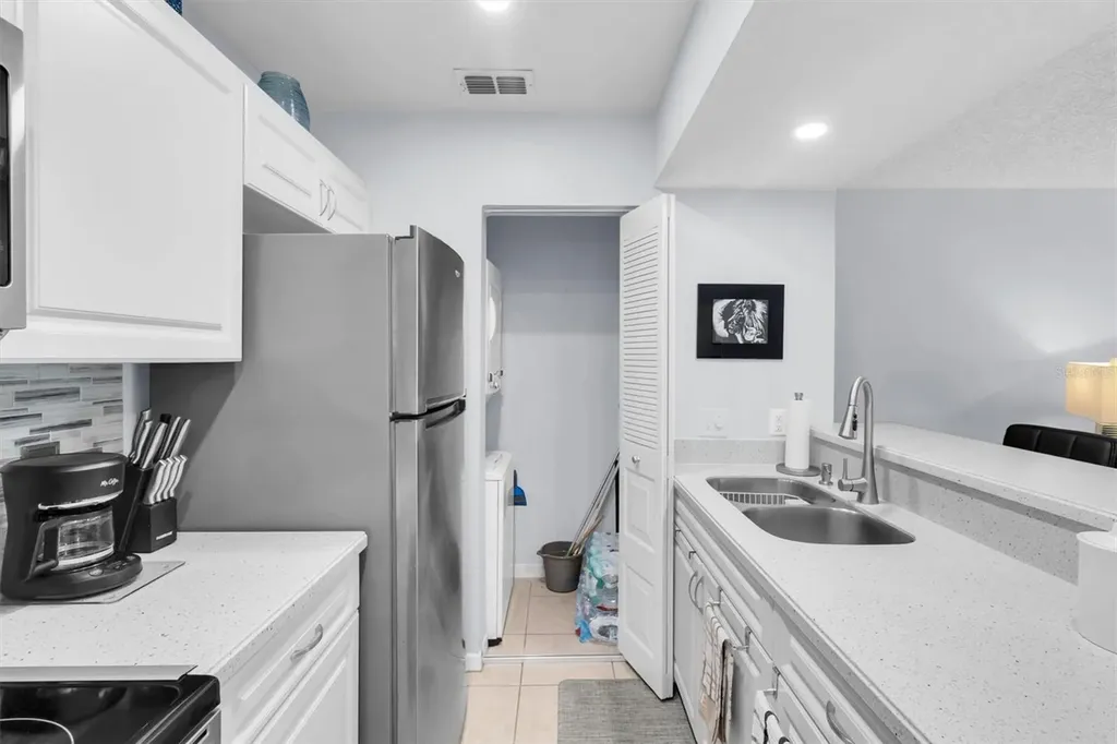 7712 Hillside Court Hudson FL 34667