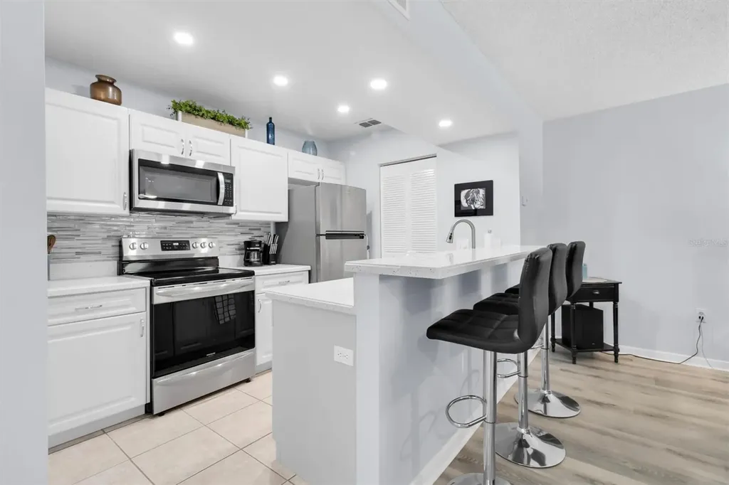 7712 Hillside Court Hudson FL 34667