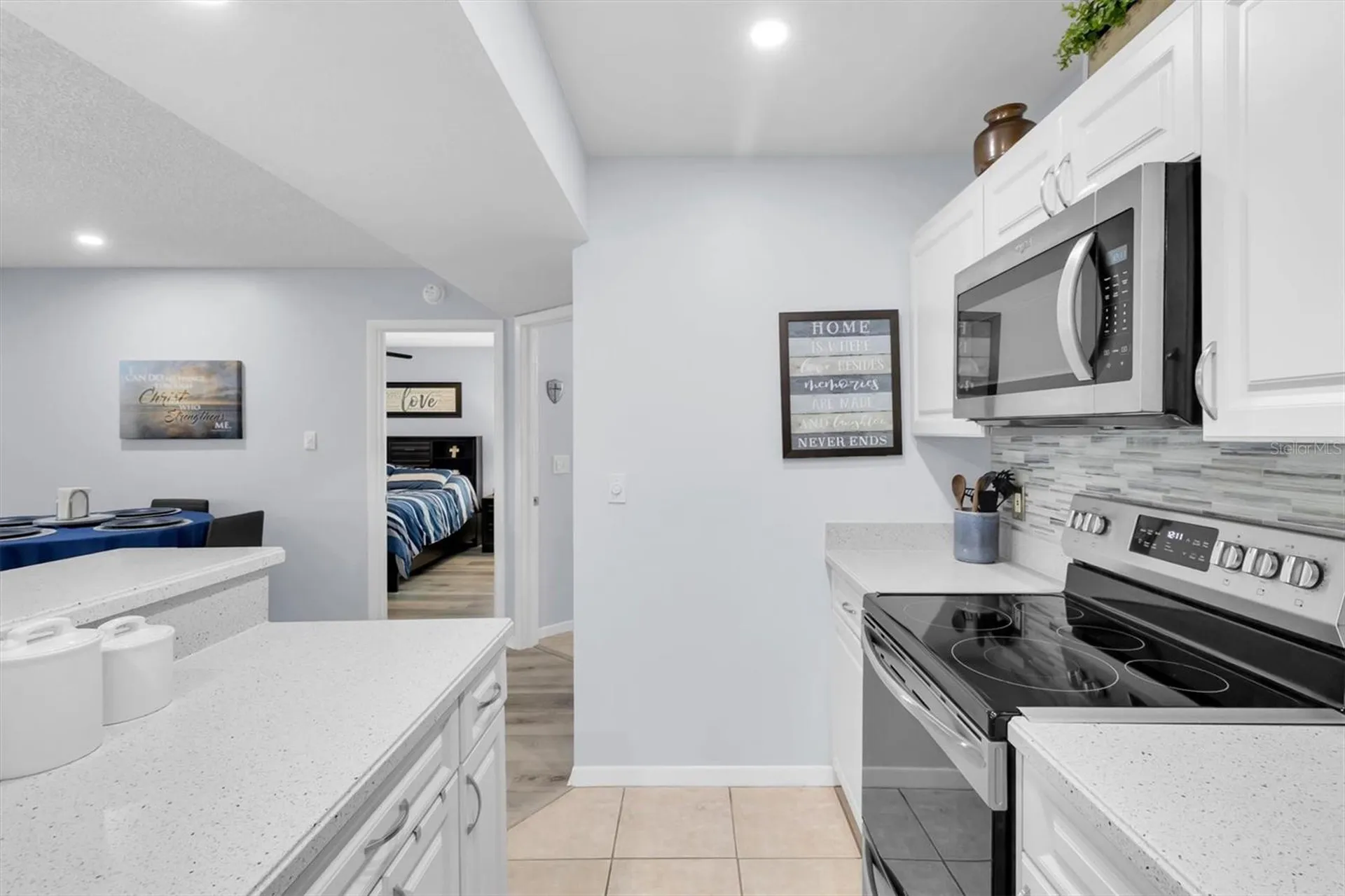 7712 Hillside Court Hudson FL 34667