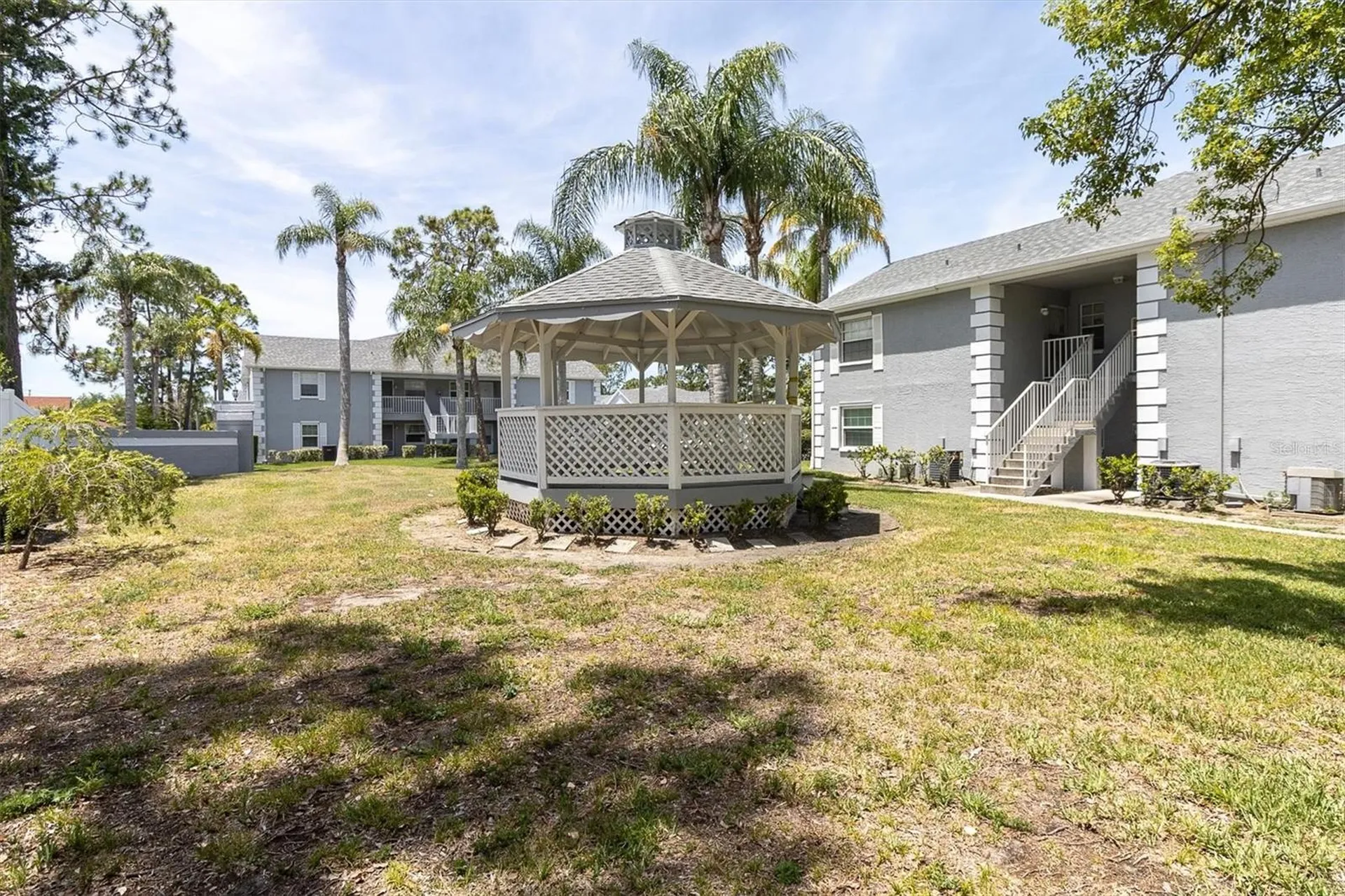 7712 Hillside Court Hudson FL 34667