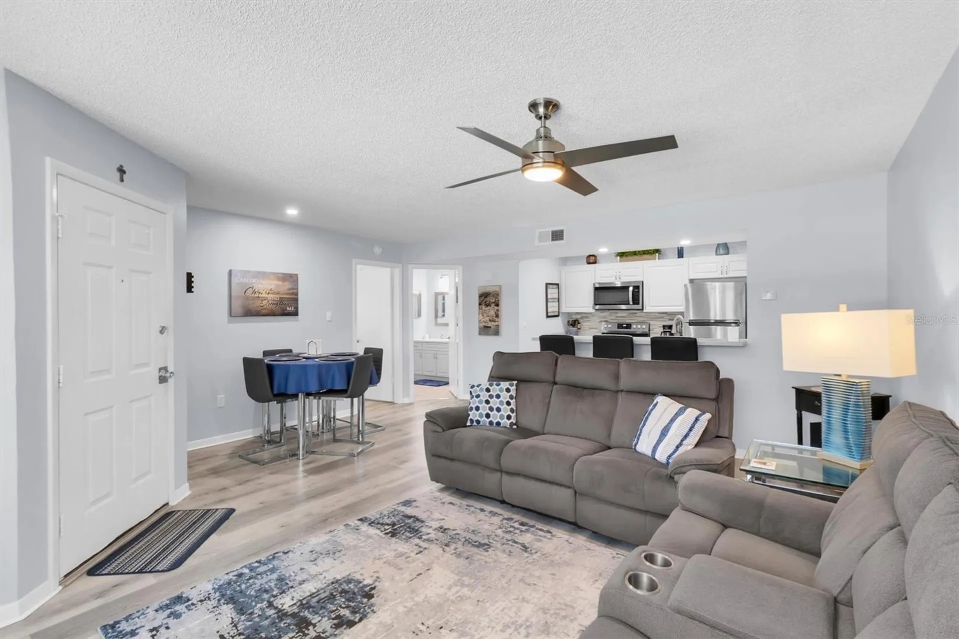 7712 Hillside Court Hudson FL 34667
