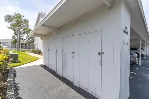 7712 Hillside Court Hudson FL 34667