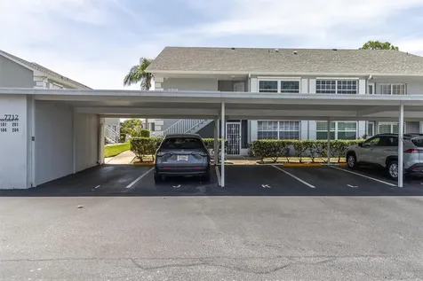 7712 Hillside Court Hudson FL 34667
