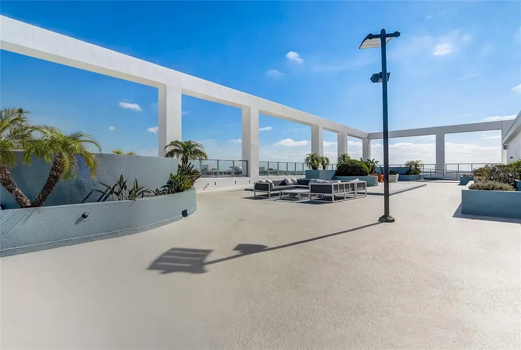 260 S Osceola Avenue Orlando FL 32801