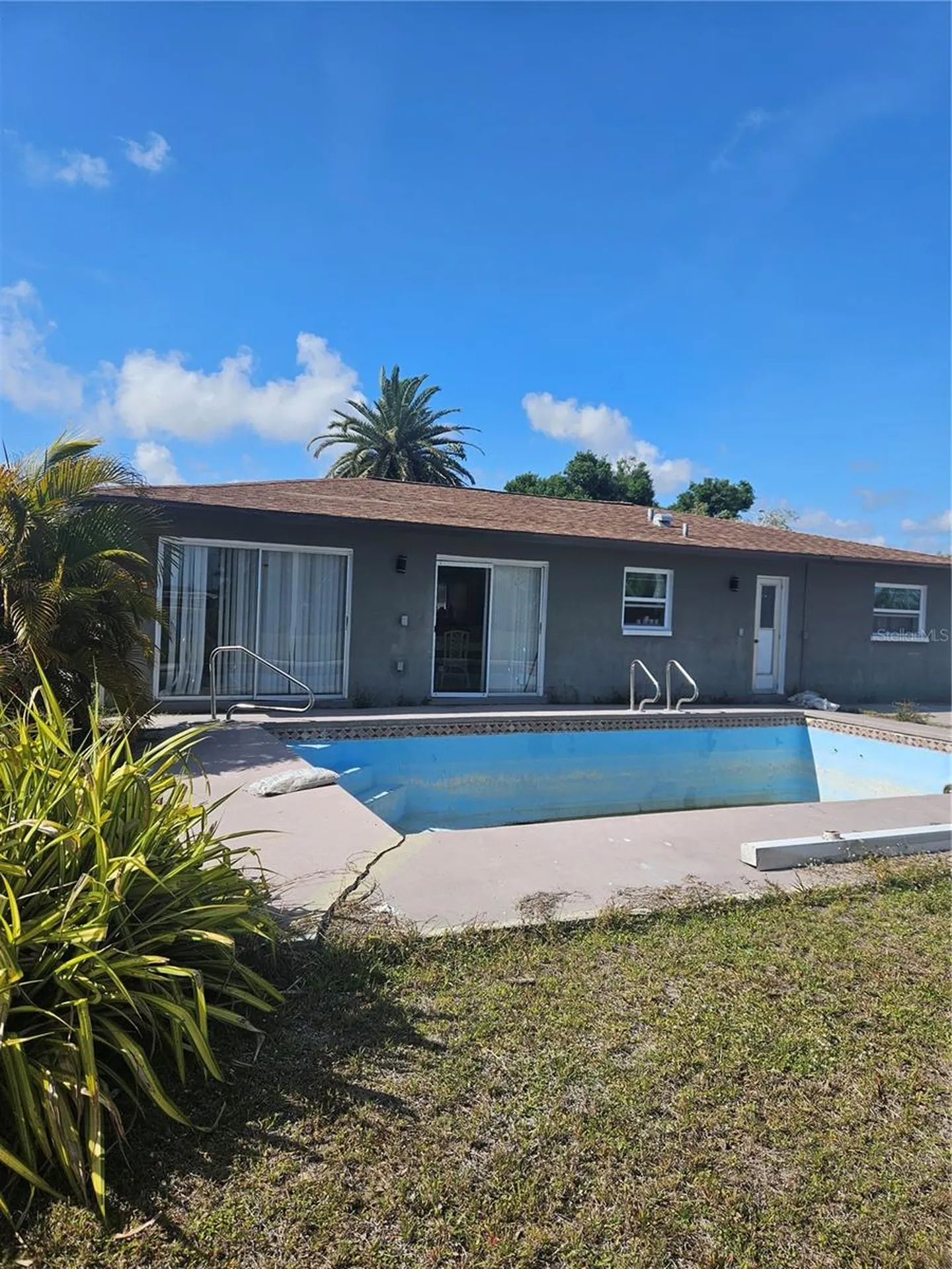 11 Golfview Road Rotonda West FL 33947