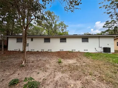 3725 NW 8th Avenue Gainesville FL 32605