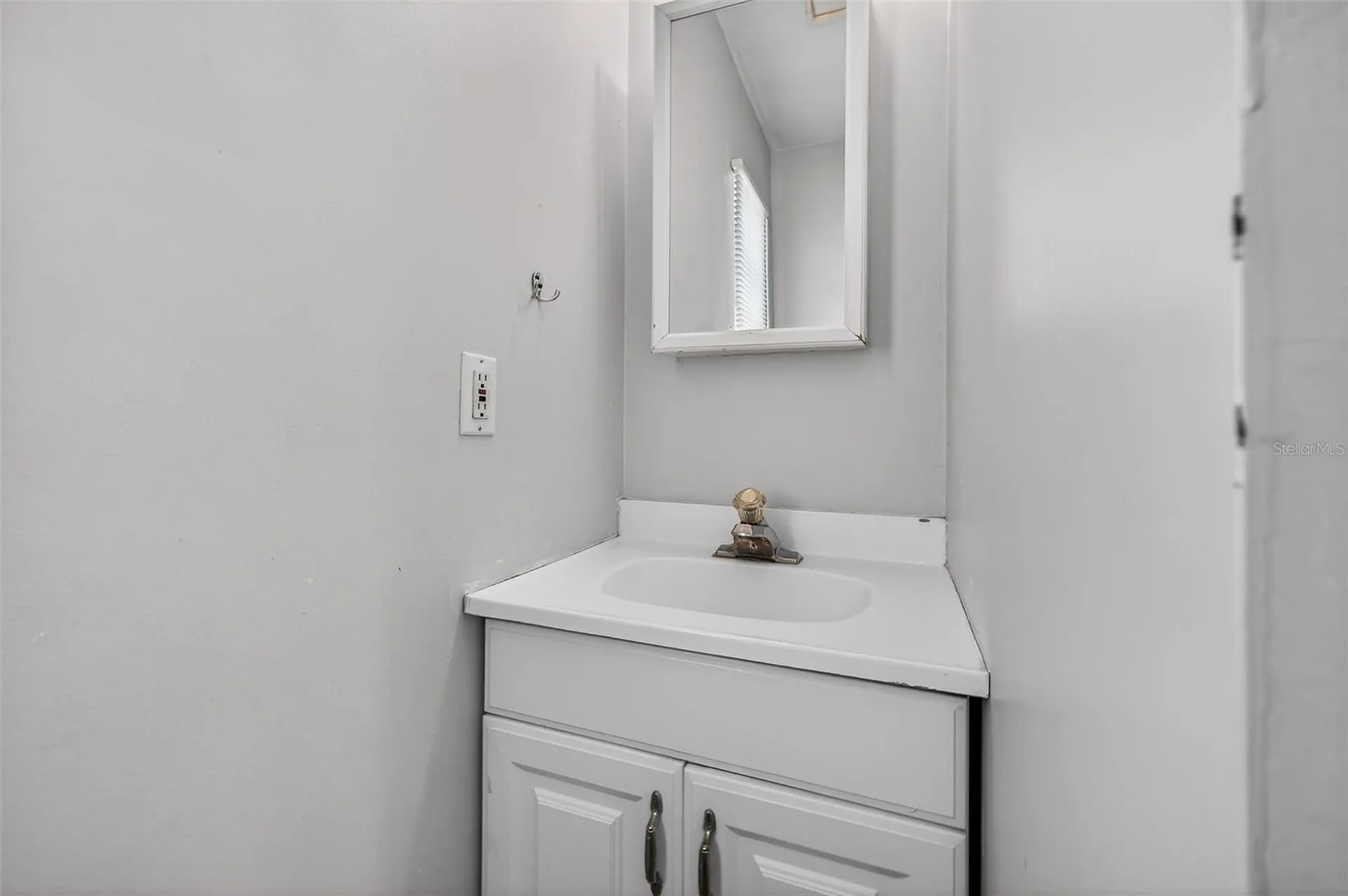 4925 2nd Avenue S St Petersburg FL 33707