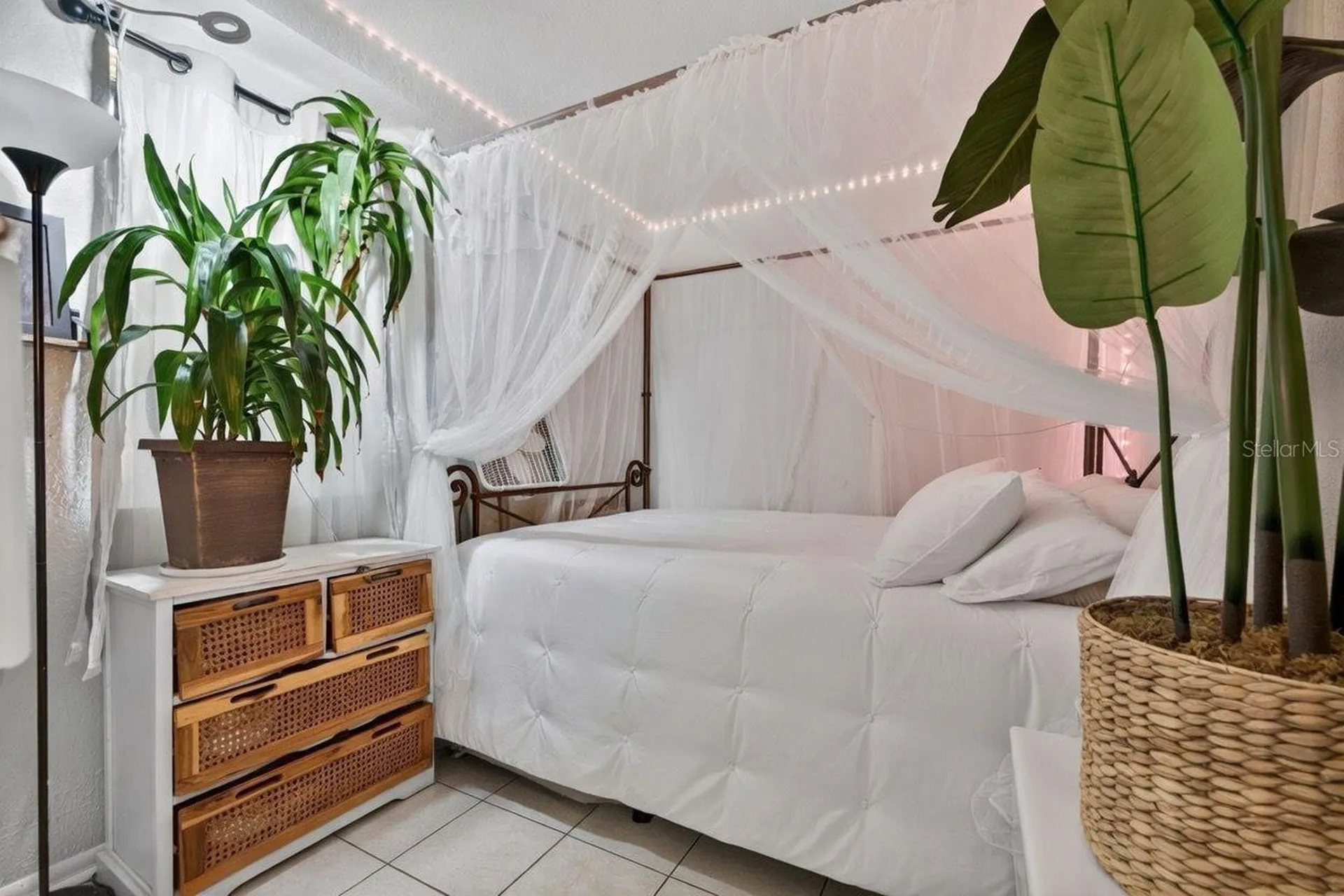 4925 2nd Avenue S St Petersburg FL 33707