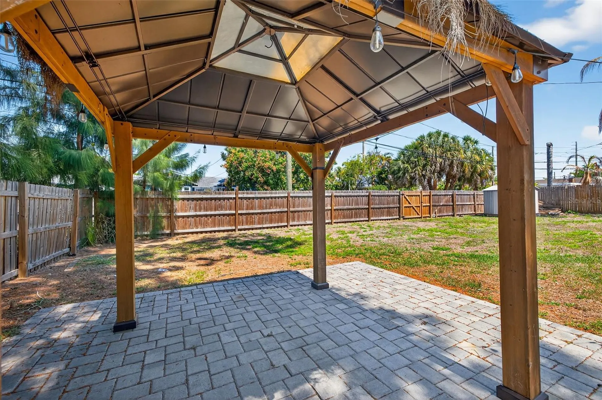 4925 2nd Avenue S St Petersburg FL 33707