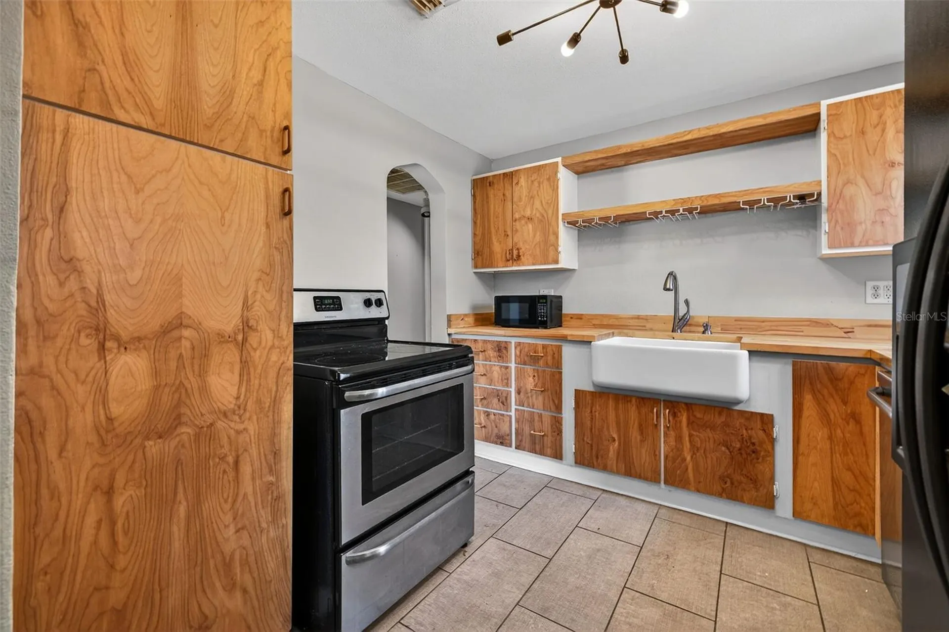 4925 2nd Avenue S St Petersburg FL 33707