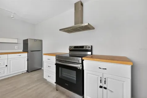 4925 2nd Avenue S St Petersburg FL 33707