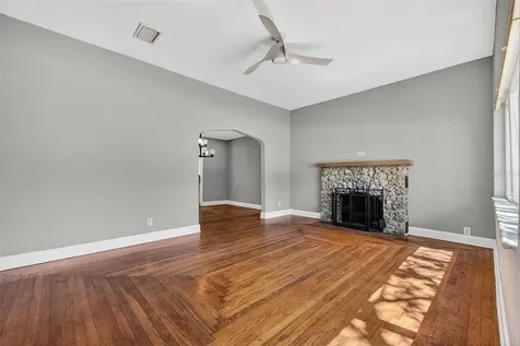 4925 2nd Avenue S St Petersburg FL 33707