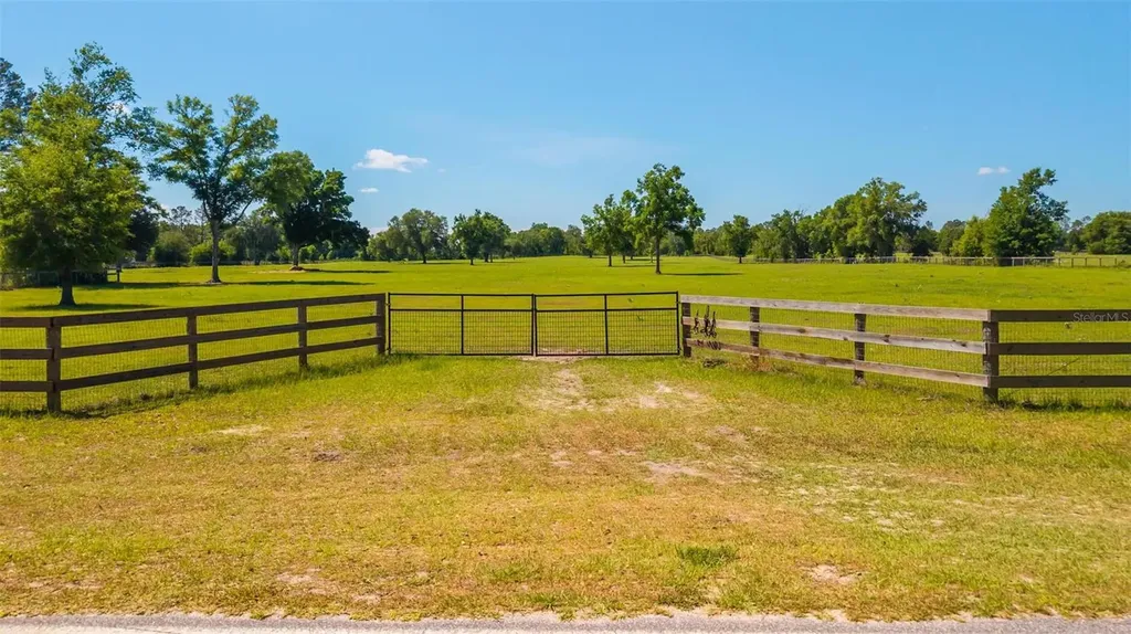 Tbd SE 42nd Place Morriston FL 32668