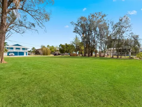 6646 Seaview Boulevard Hudson FL 34667