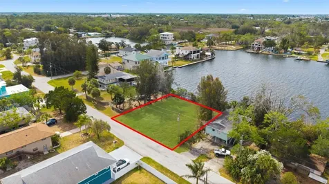 6646 Seaview Boulevard Hudson FL 34667