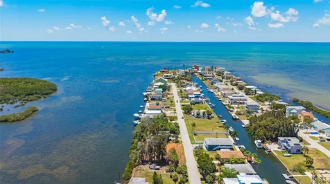 6646 Seaview Boulevard Hudson FL 34667