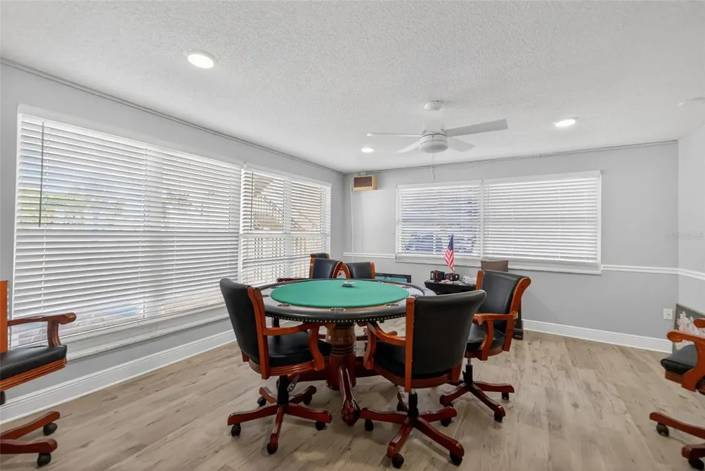 5935 30th Avenue S Gulfport FL 33707