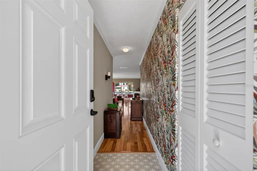 5935 30th Avenue S Gulfport FL 33707
