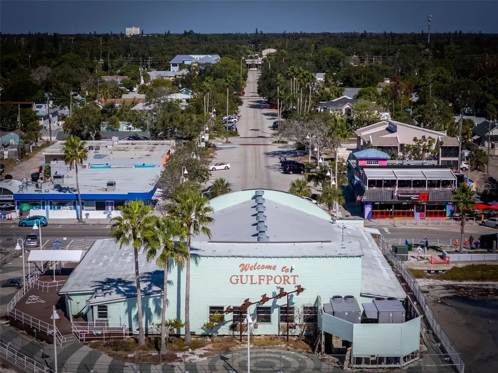 5935 30th Avenue S Gulfport FL 33707