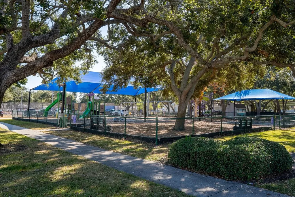 5935 30th Avenue S Gulfport FL 33707