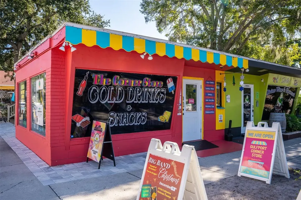 5935 30th Avenue S Gulfport FL 33707