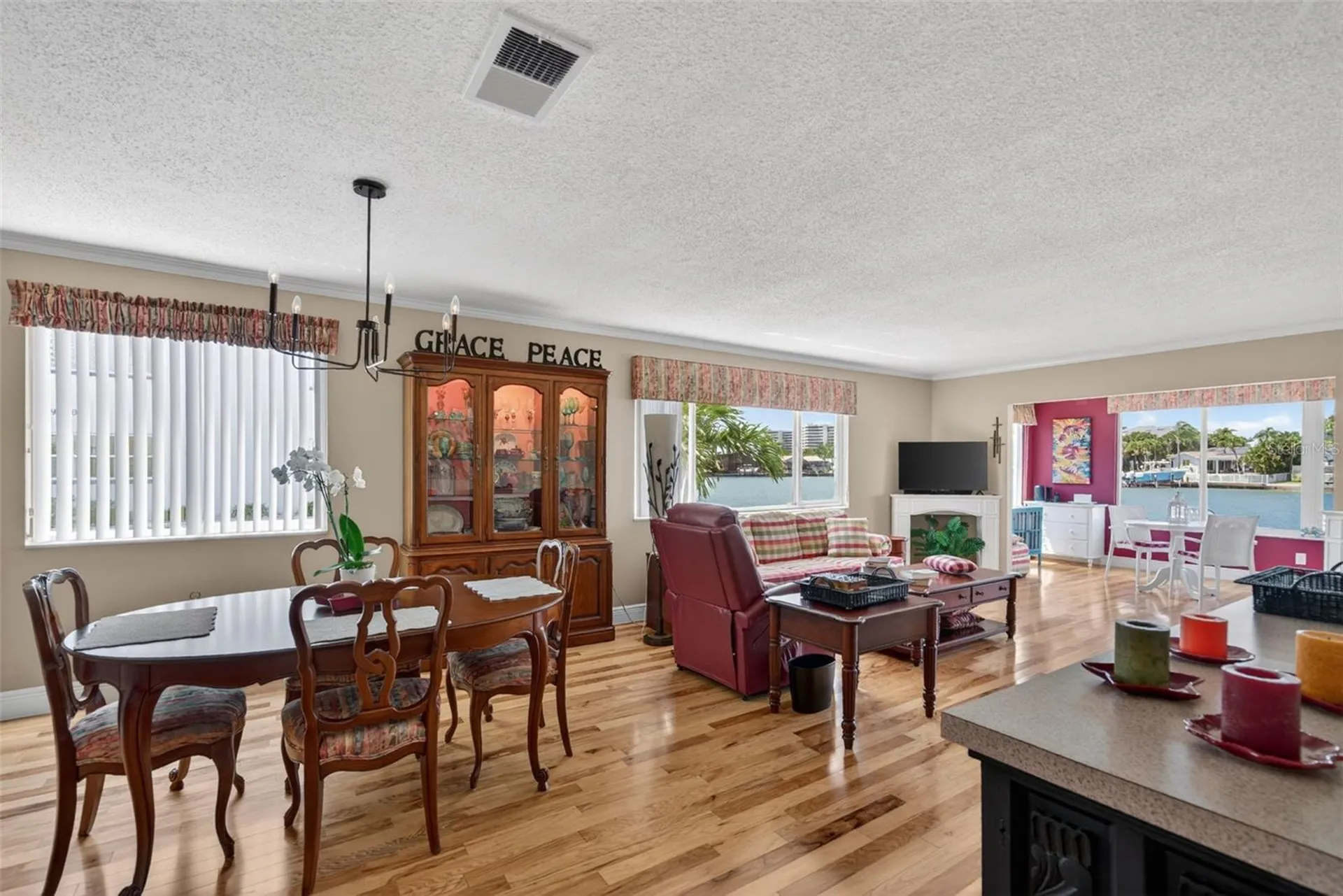 5935 30th Avenue S Gulfport FL 33707
