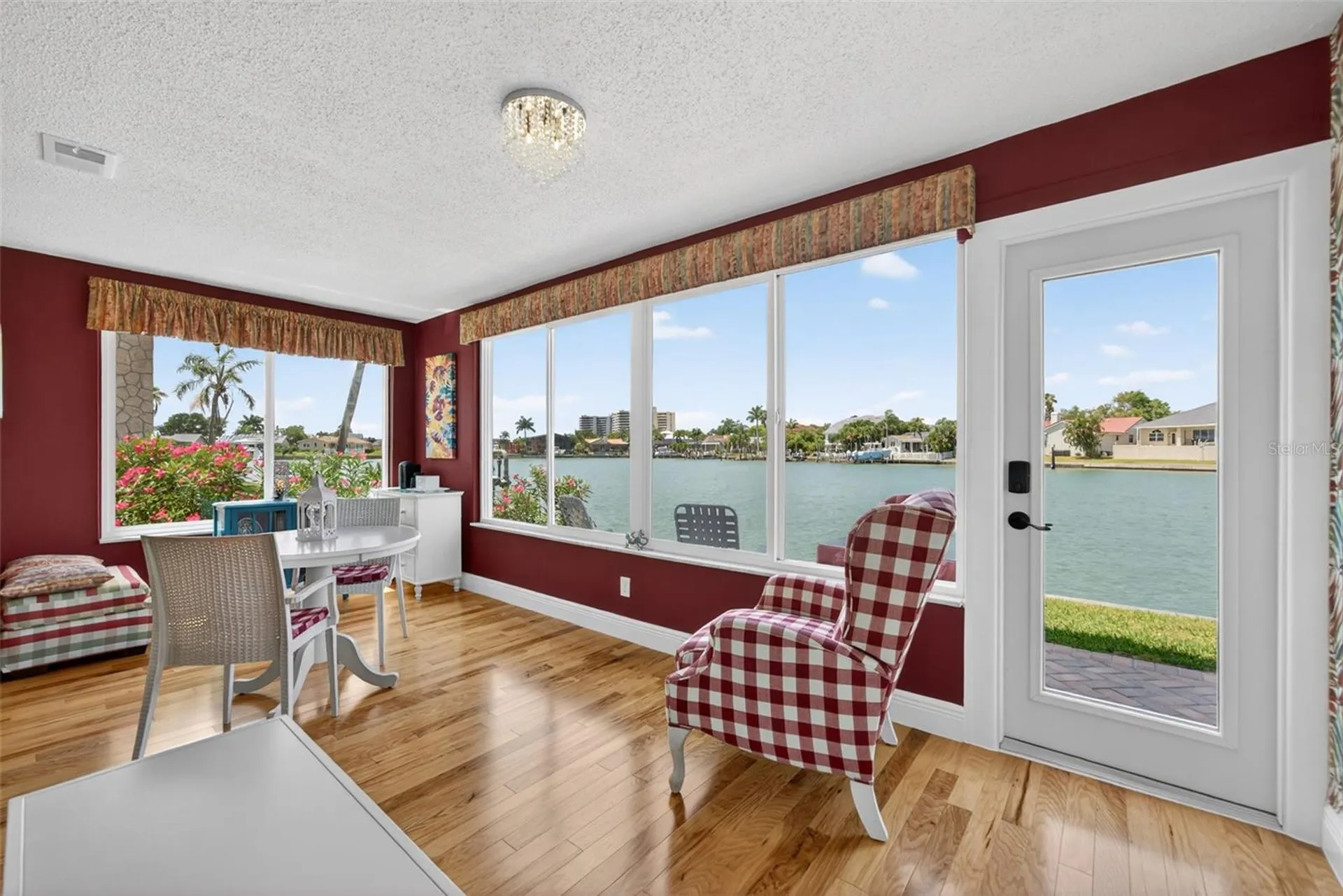 5935 30th Avenue S Gulfport FL 33707