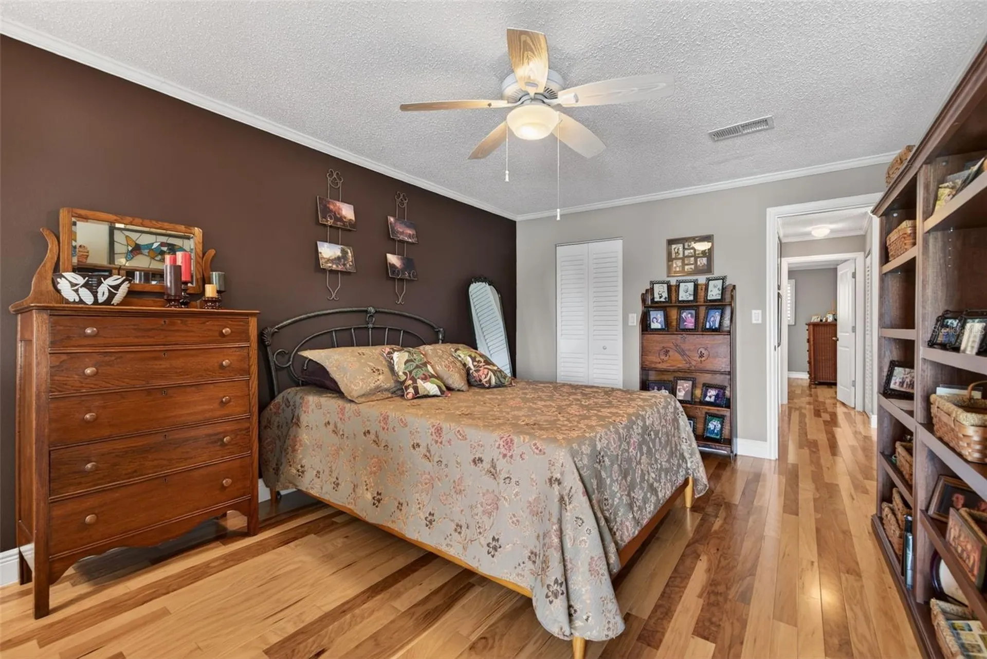 5935 30th Avenue S Gulfport FL 33707