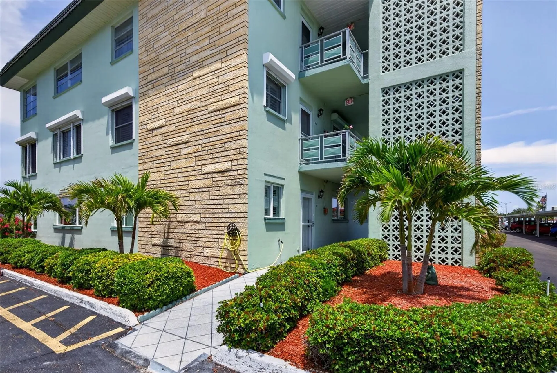 5935 30th Avenue S Gulfport FL 33707