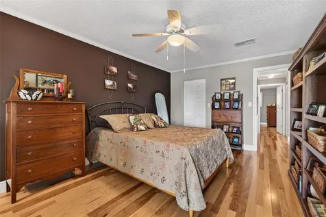 5935 30th Avenue S Gulfport FL 33707